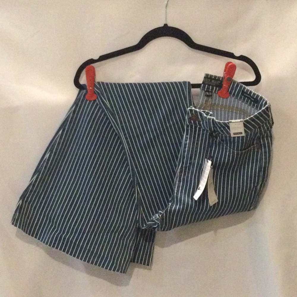 NWT Judy Blue 9/29 High Waist Super Flares Pinstripe